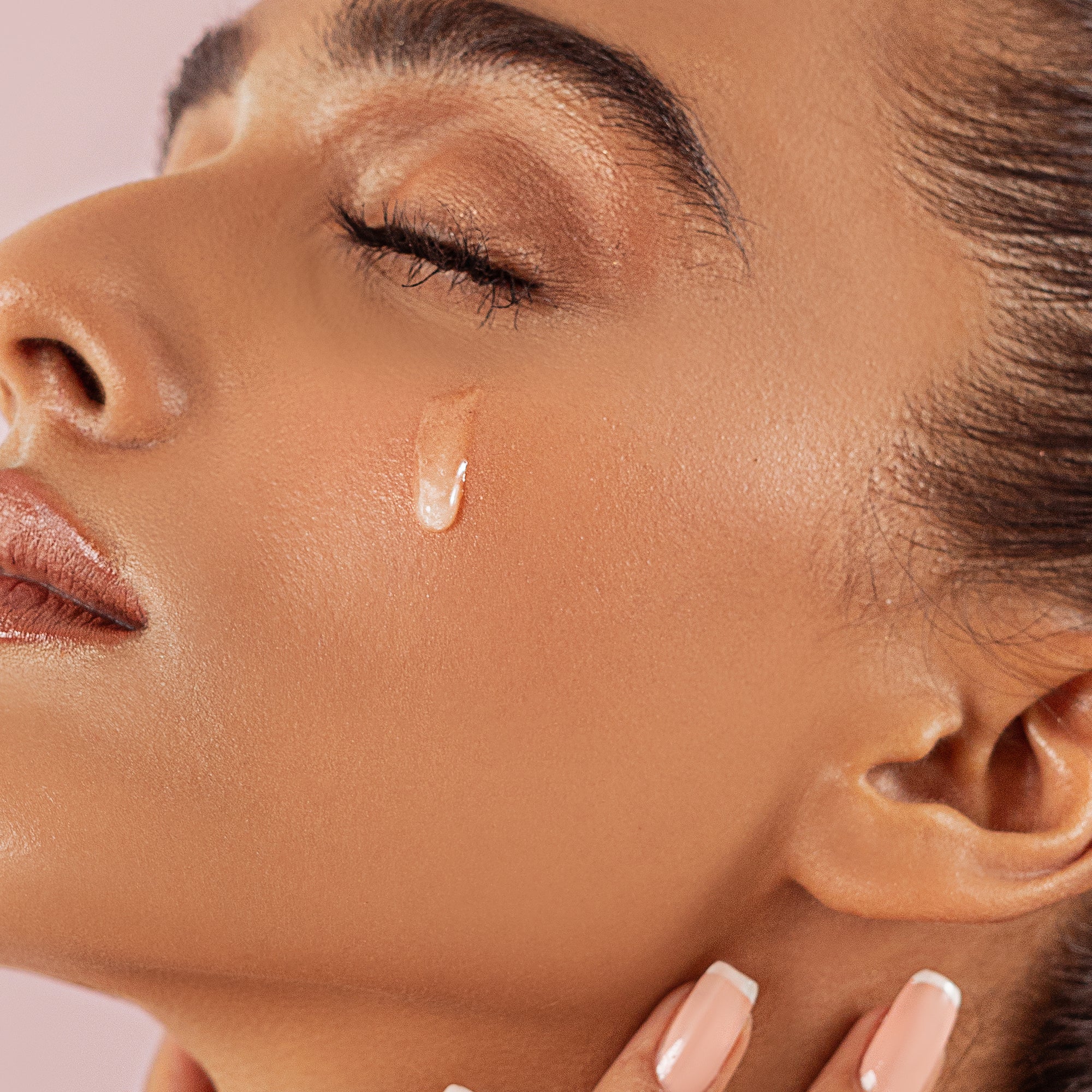 Brightening Skin Serum - Image 5